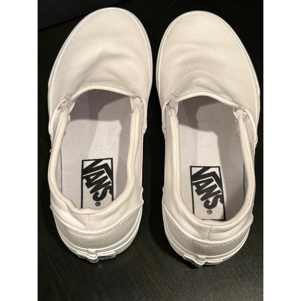 Vans Women Slip On Sneakers Classic Canvas Size 5.5 White Low Top‎ Skater Shoes